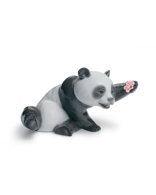 Статуэтка "Веселая панда"
